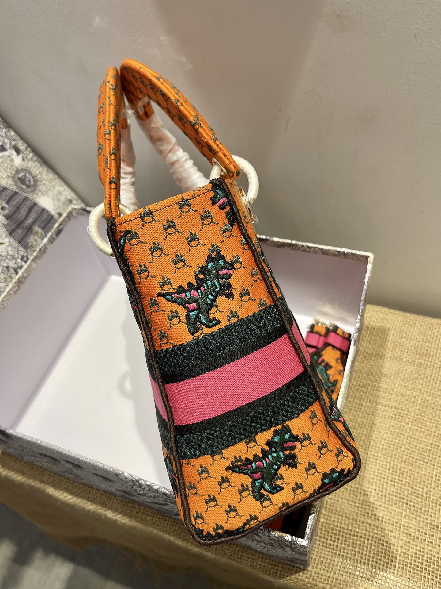 D*ior Top Bag 24*20*11cm