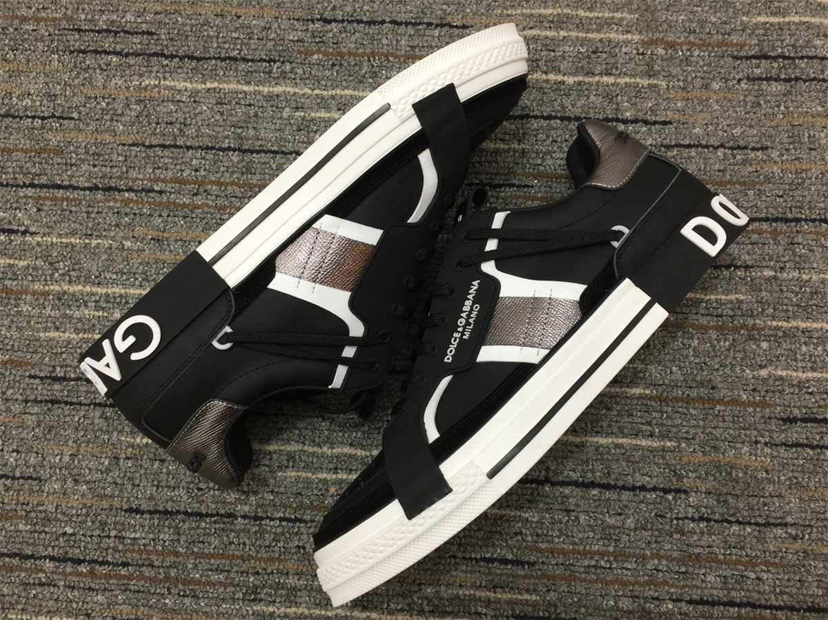 Men D*G Top Sneakers