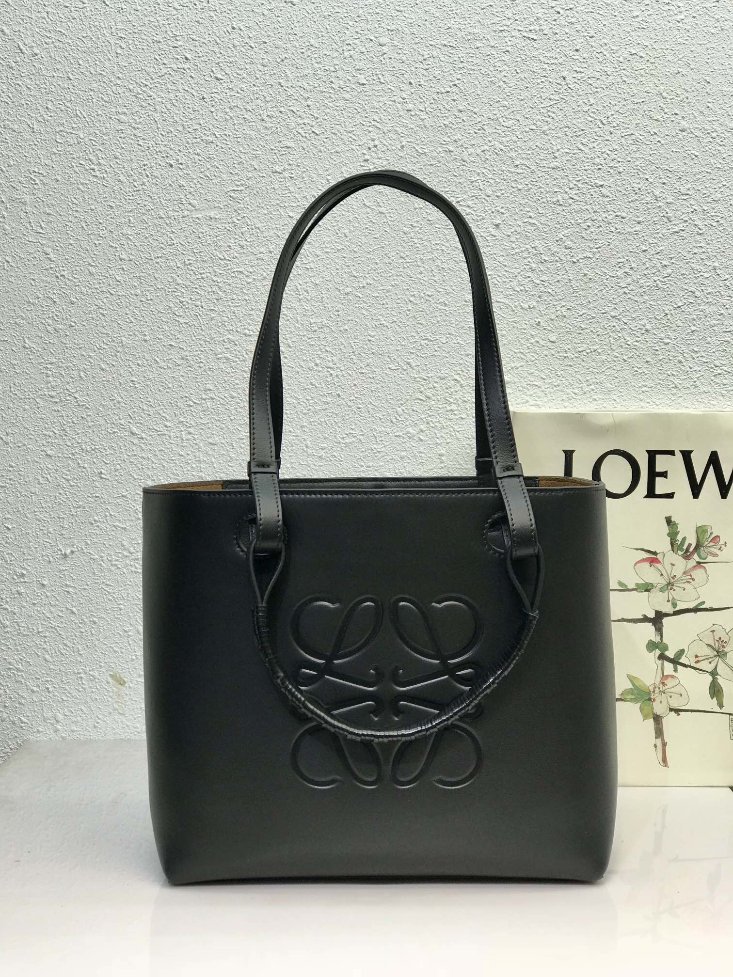 L*oewe Top Bag