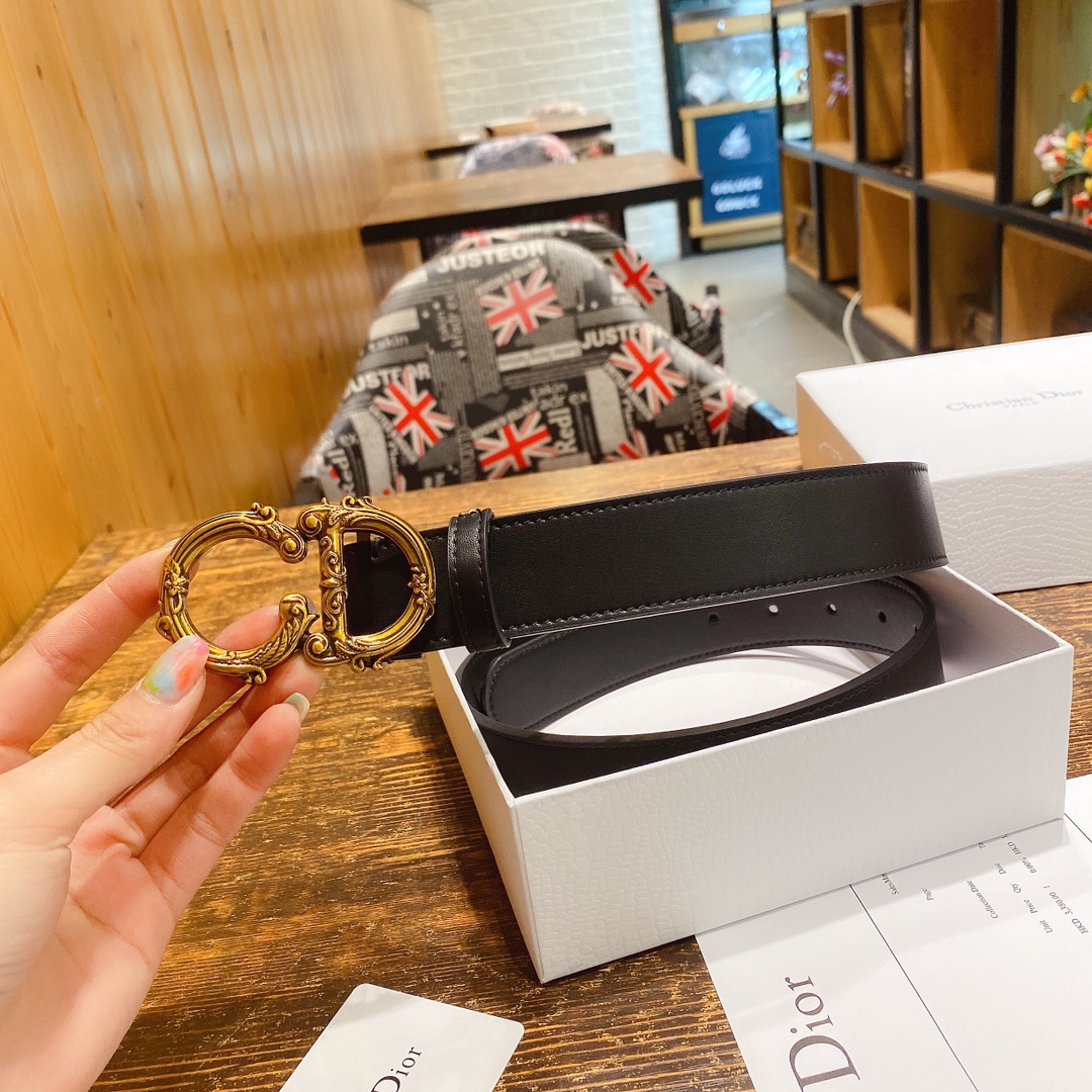 D*ior Belts Top Version