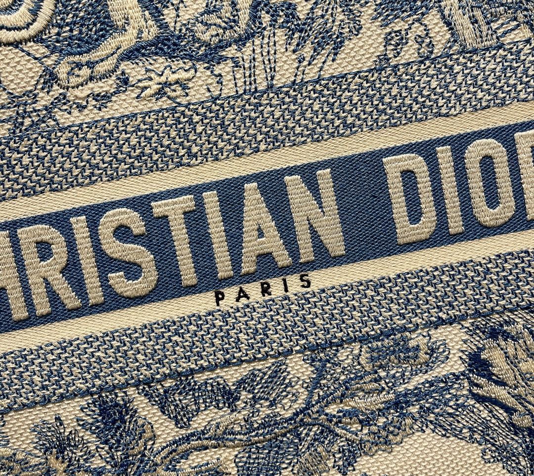 D*ior Bag Top Quality