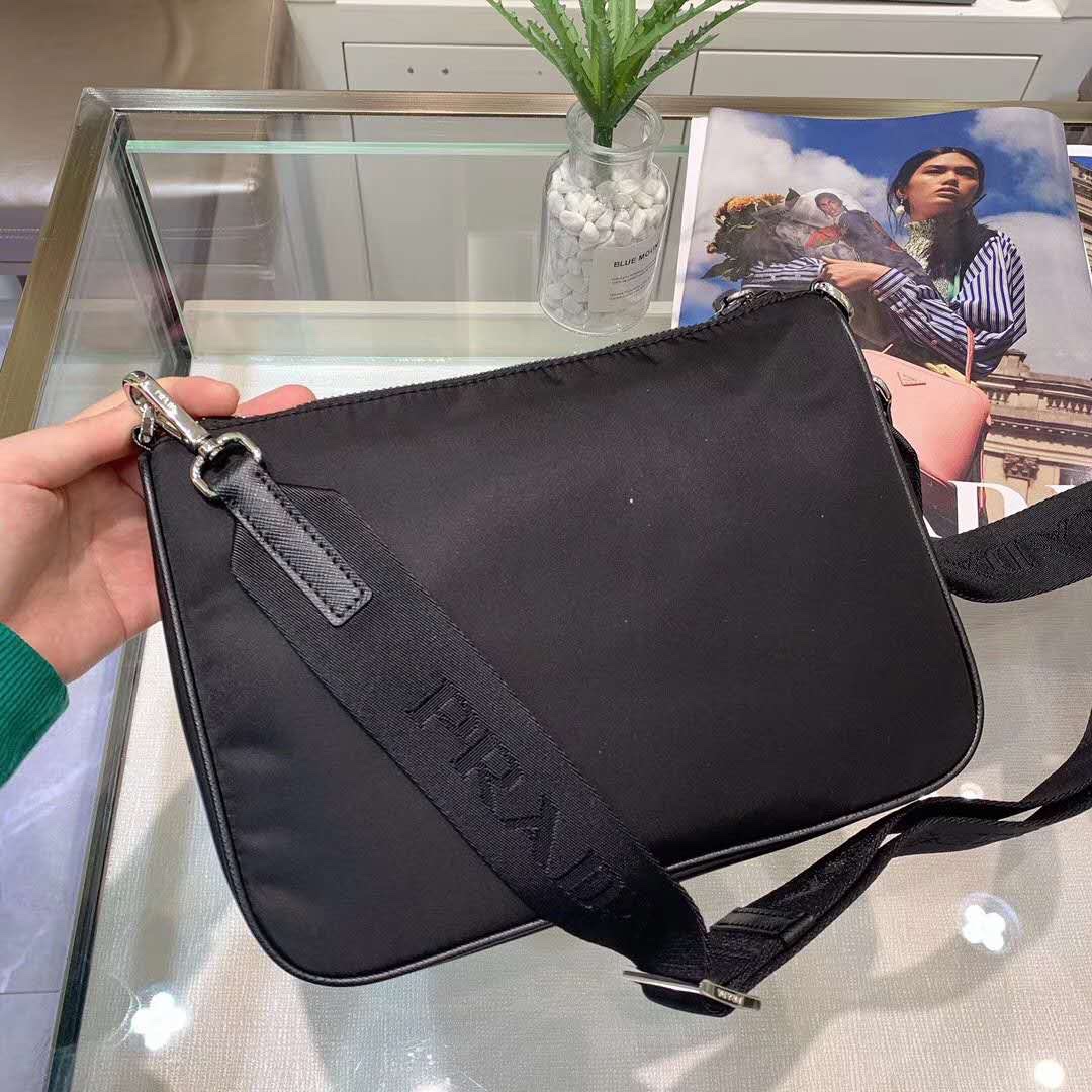 P*rada Bag Top Quality 24*18.5*6CM
