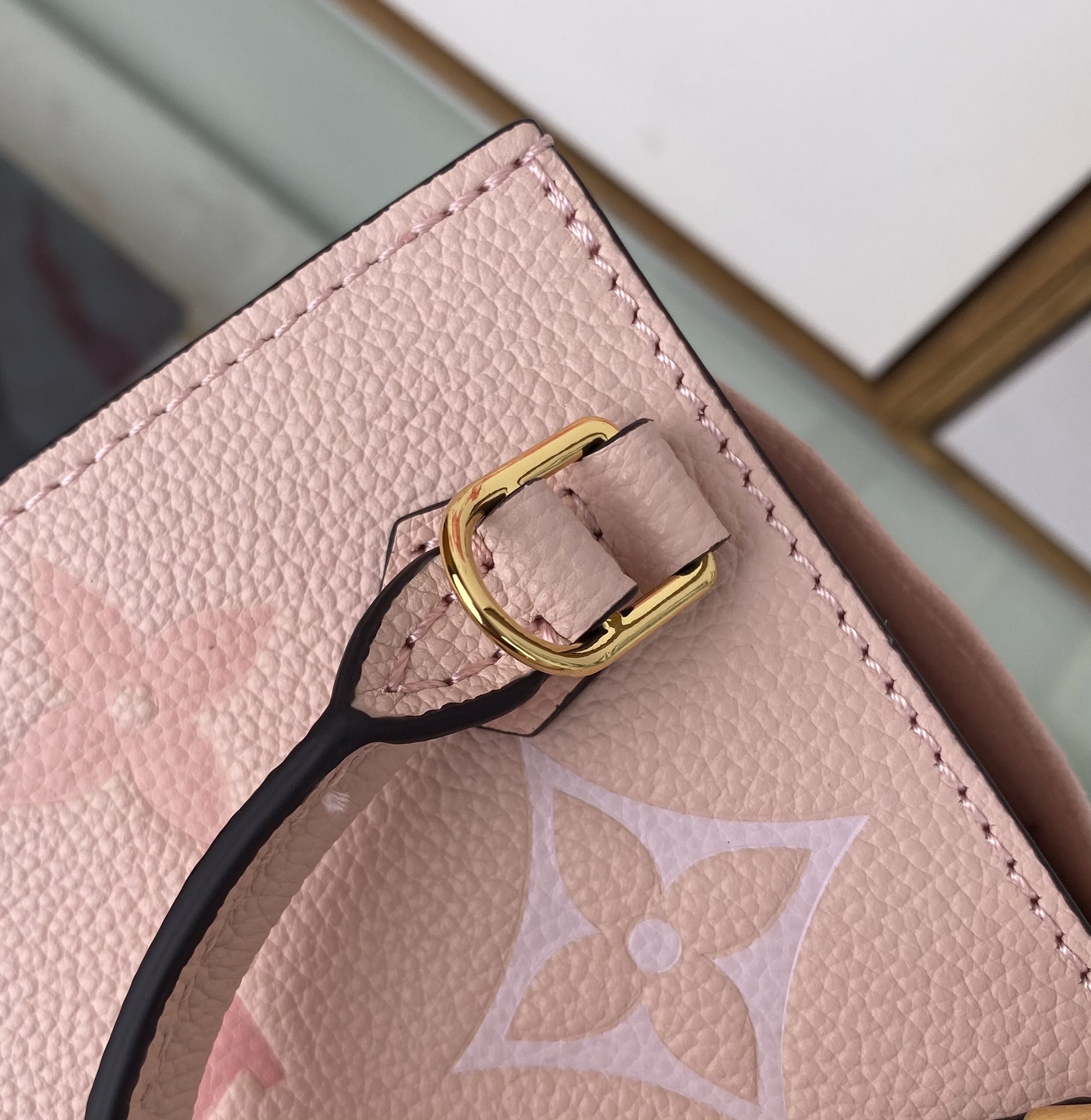 L*ouis V*uitton Top Bag 14*17*5cm