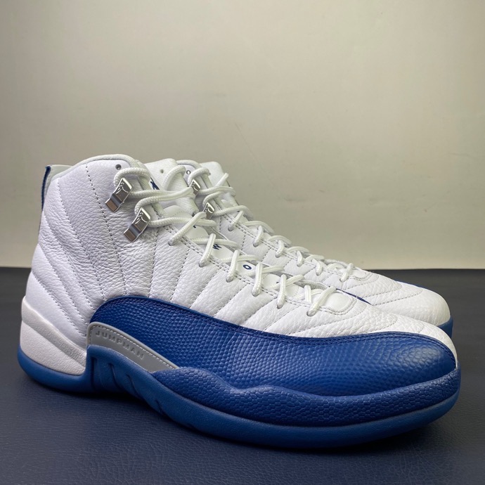 Air Jordan 12