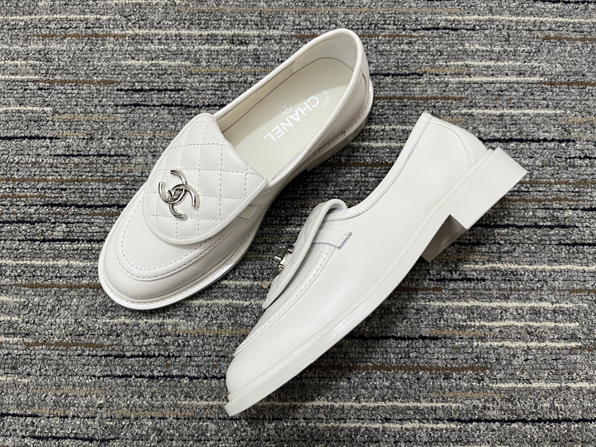 Women C*hanel Top Sneaker