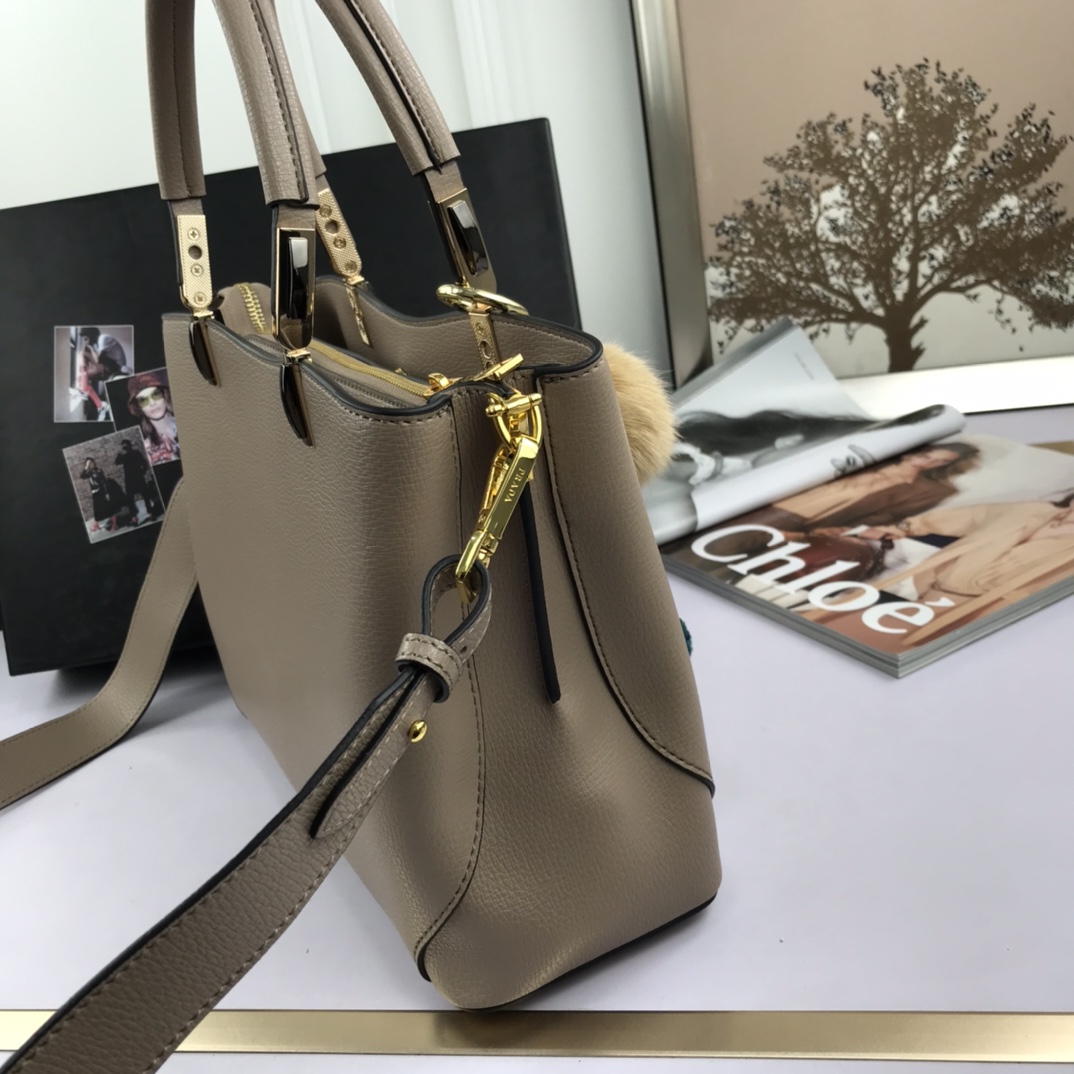 P*rada Top Bag 30*22*12cm