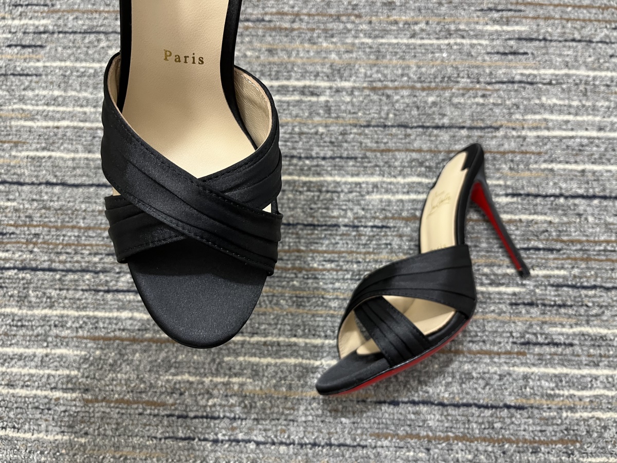 Women C*hristian L*ouboutin Pump Top