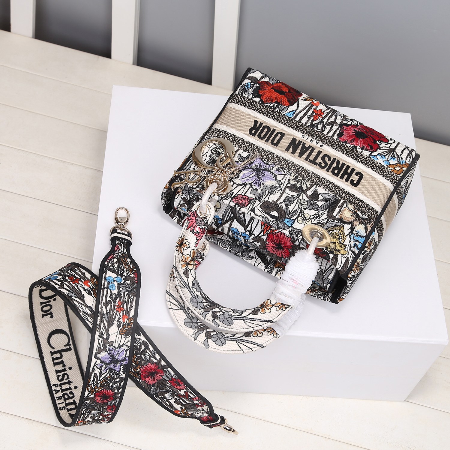 D*ior Top Bag 24*20*11cm