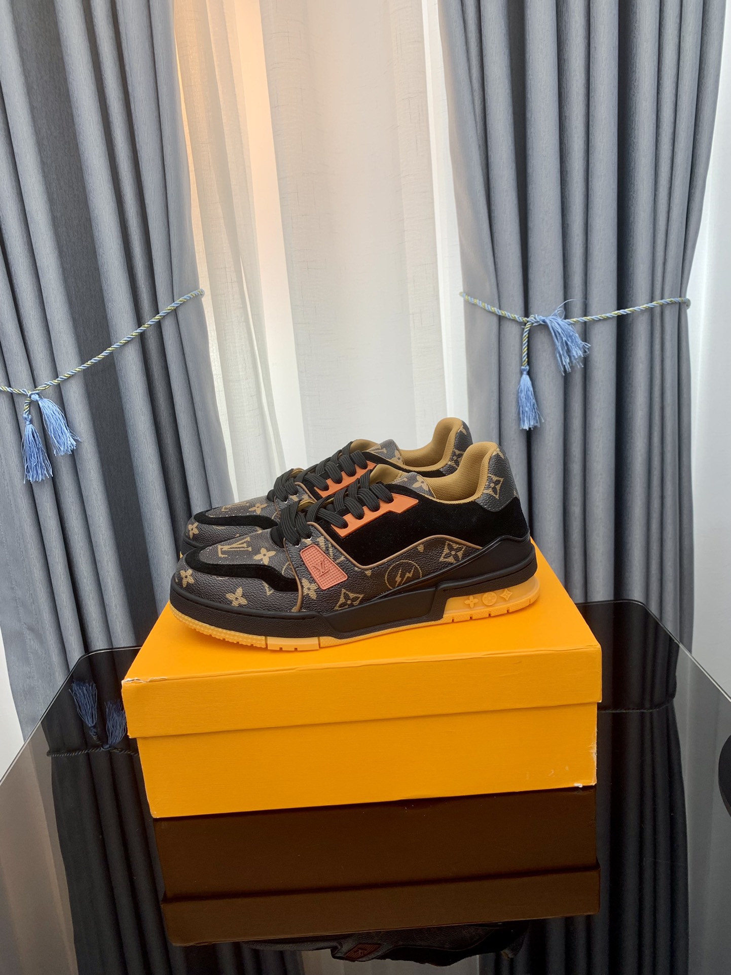 Men Women L*ouis V*uitton Top Sneakers