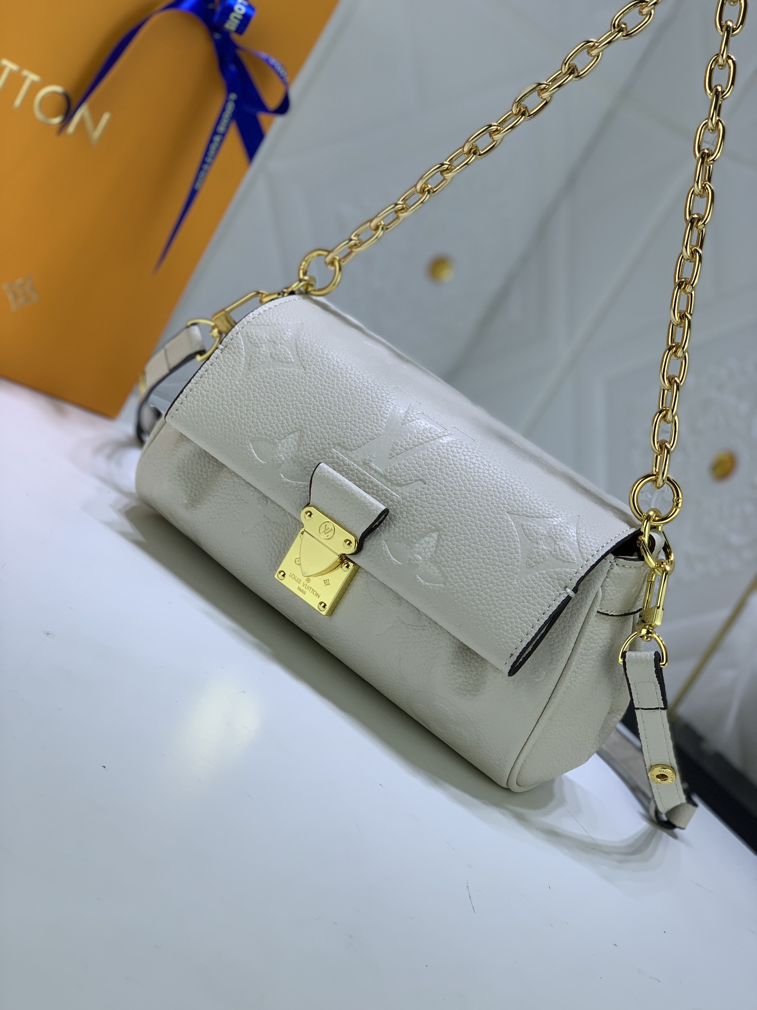 L*ouis V*uitton Bag Top Quality 24*14*9cm