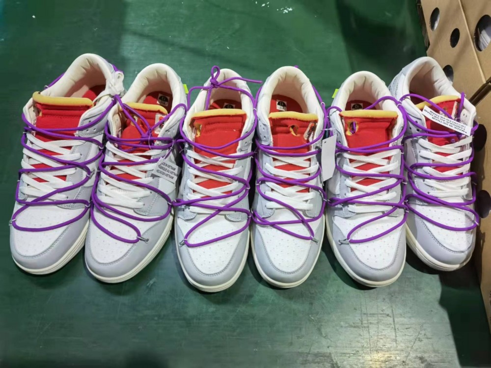 from O*ff-W*hite x Nike Dunk Low