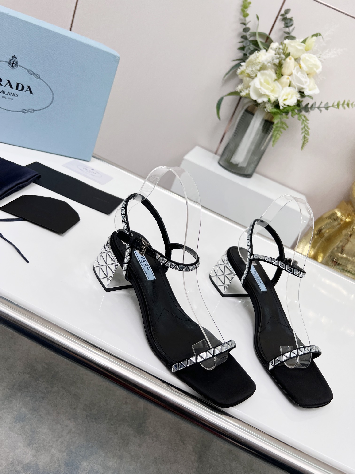 Women P*rada Top Sandals