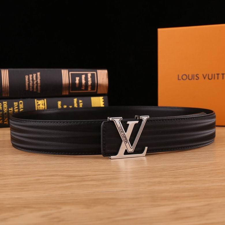 L*uis V*itton Belts Top Version