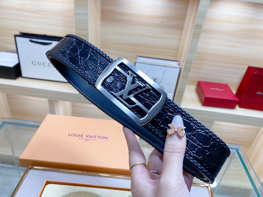 L*ouis V*uitton Top Version