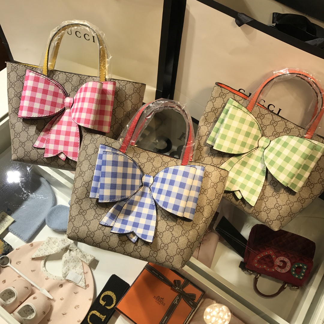 Kids Top Quality Bags 20*21*10 CM