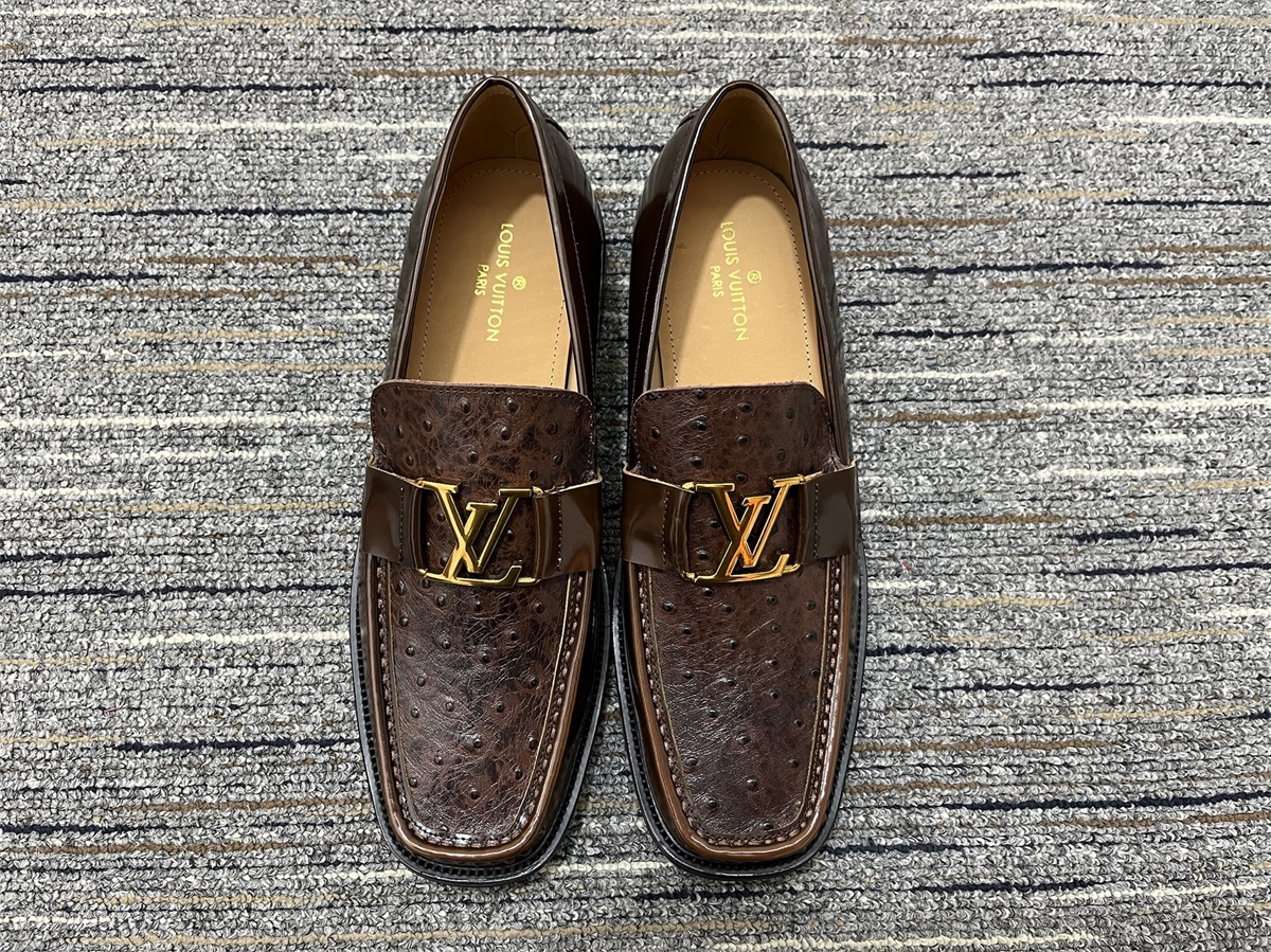 Men L*ouis V*uitton Top Sneaker