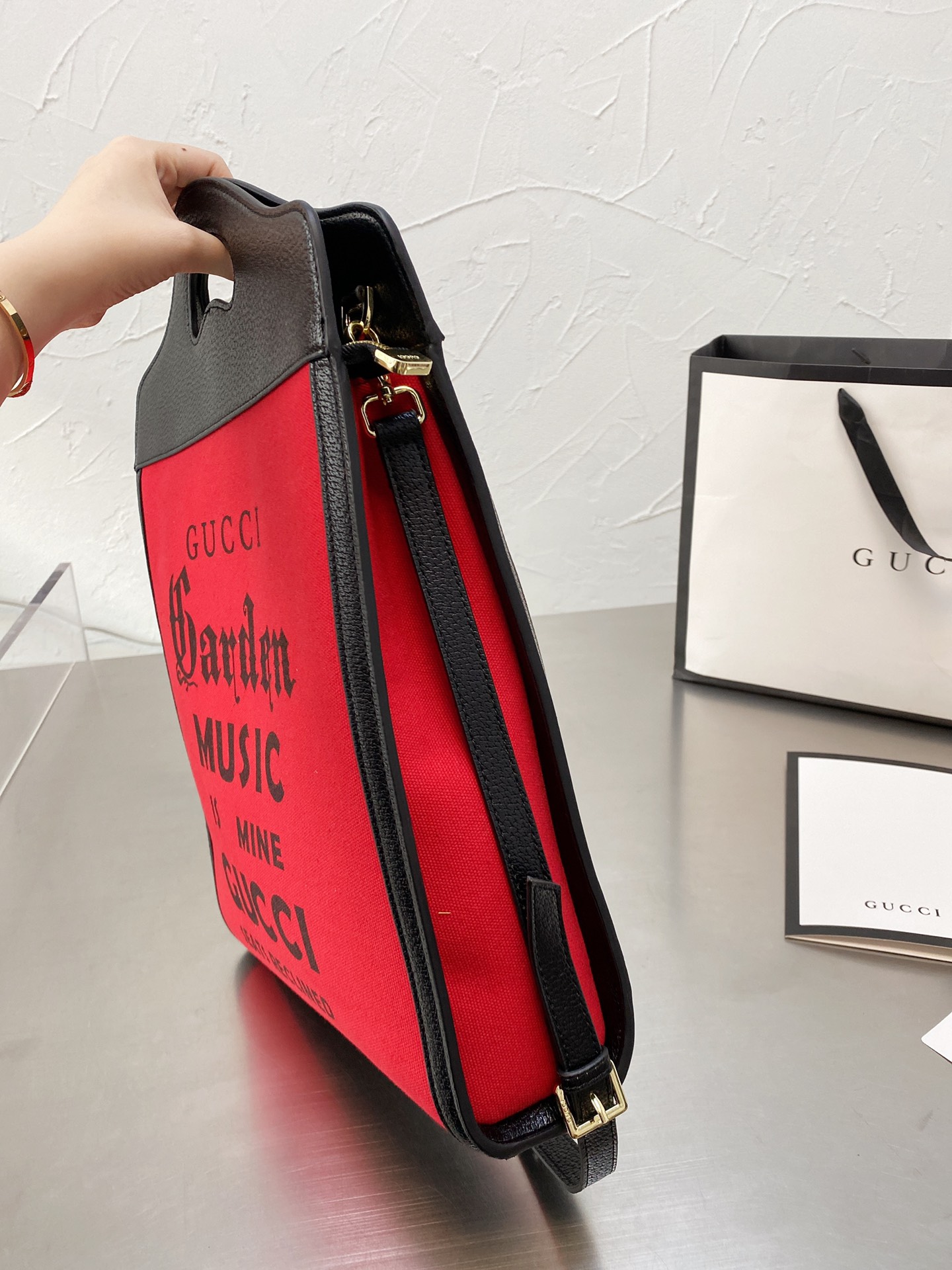 G*ucci Bag Top Quality 33*32CM