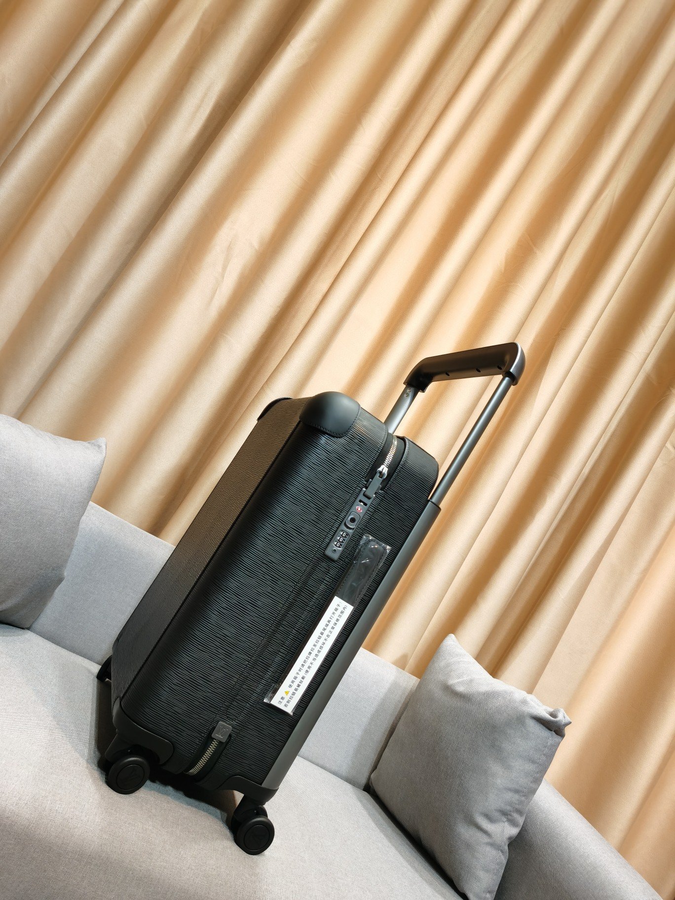 L*ouis V*uitton Luggage