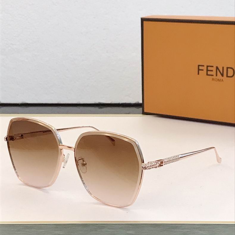 F*endi Glasses Top
