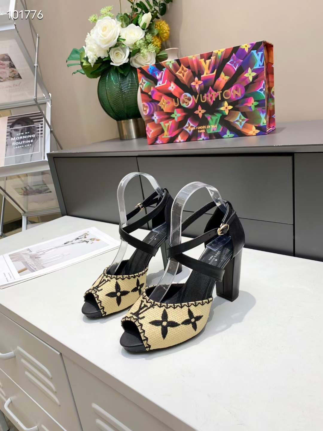 Women L*ouis V*uitton Top Slippers