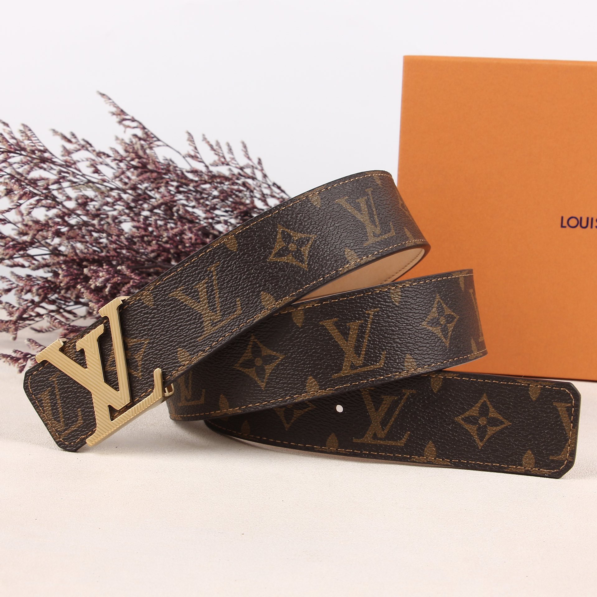 L*ouis V*uitton Belts Top Version 40MM