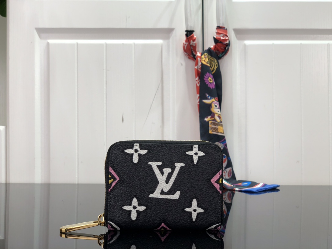 L*ouis V*uitton Bag Top Quality 11*8.5*2cm