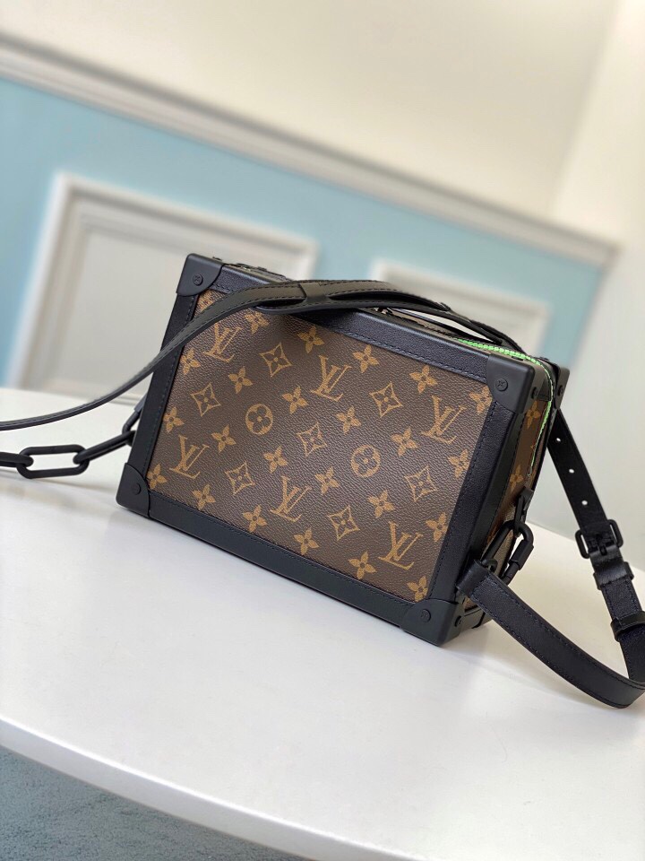 L*ouis V*uitton Bag Top Quality 18.5*13*8cm