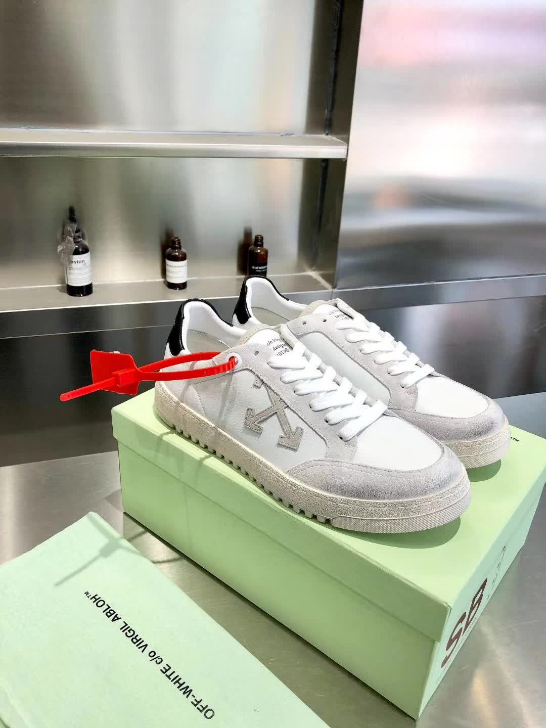 Men Women O*ff W*hite Sneaker