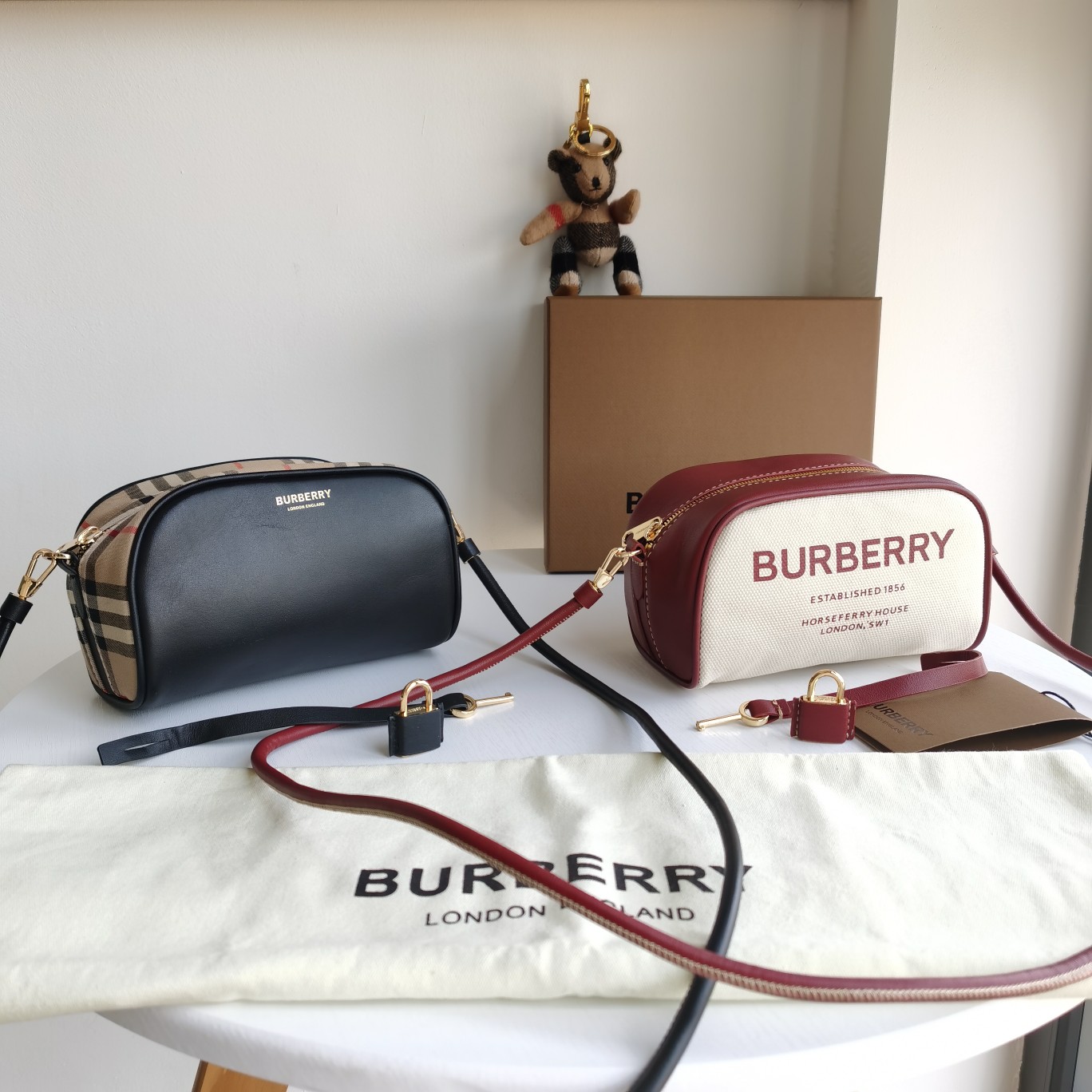 B*urberry Bag Top Quality 18*8*11cm