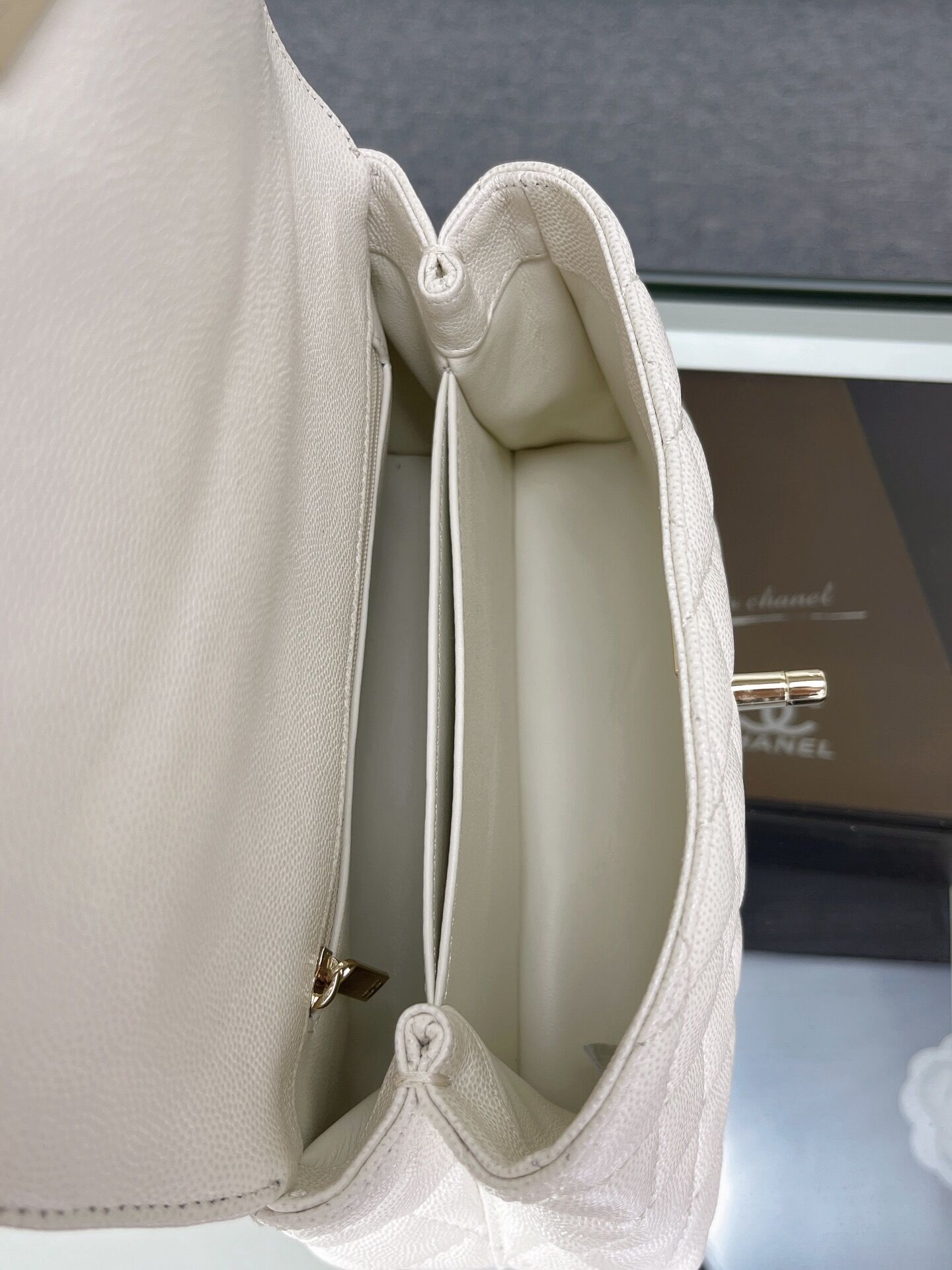 C*hanel Top Bag 14*24*10CM