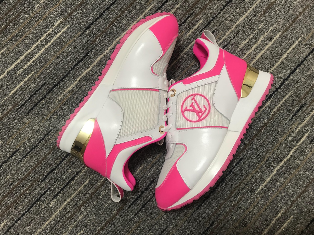 Women L*ouis V*uitton Run Away Top Sneaker