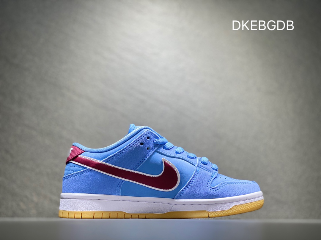 from NIKE DUNK LOW DQ4040-400