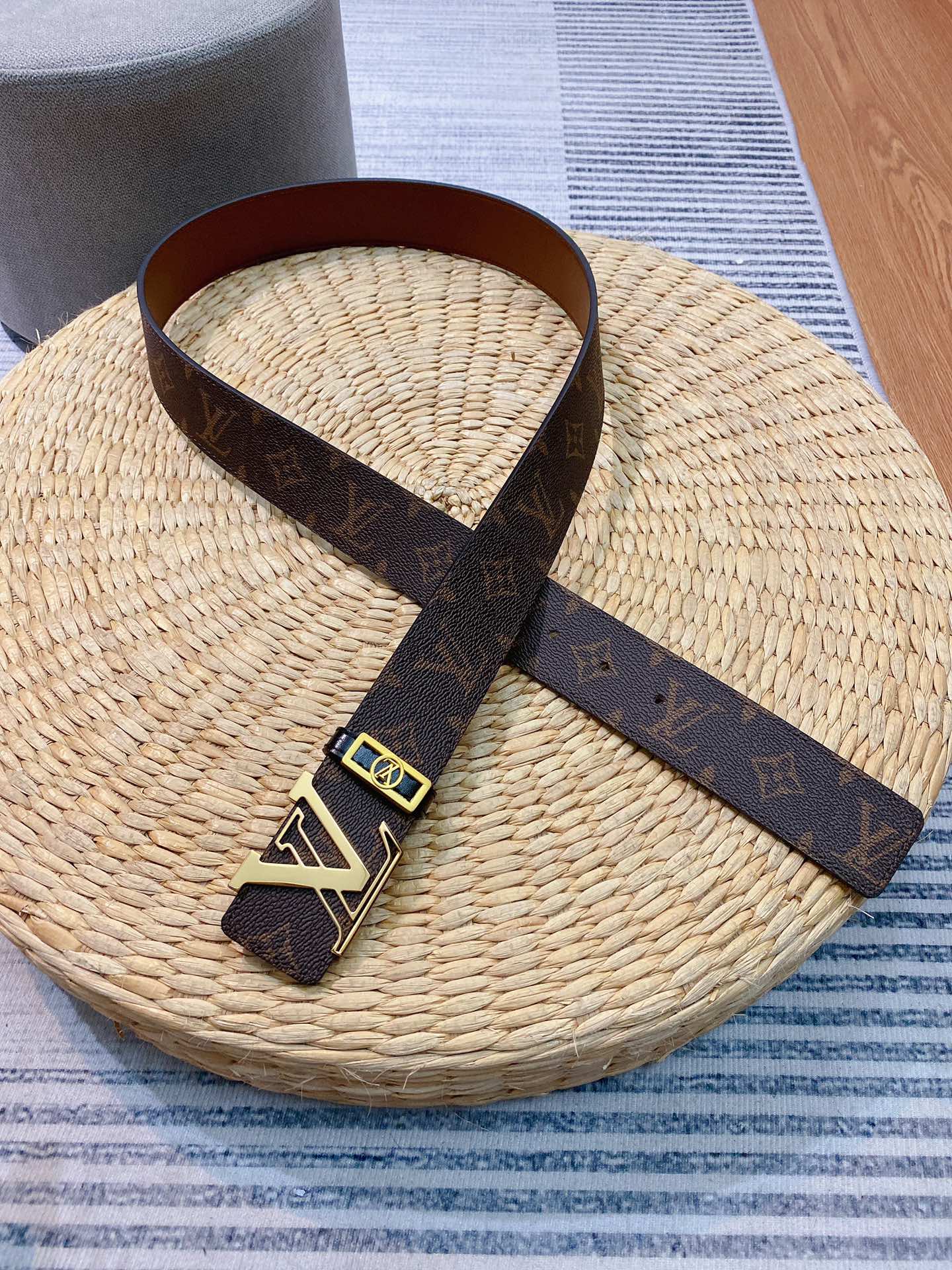 L*ouis V*uitton Belts Top Version 40MM