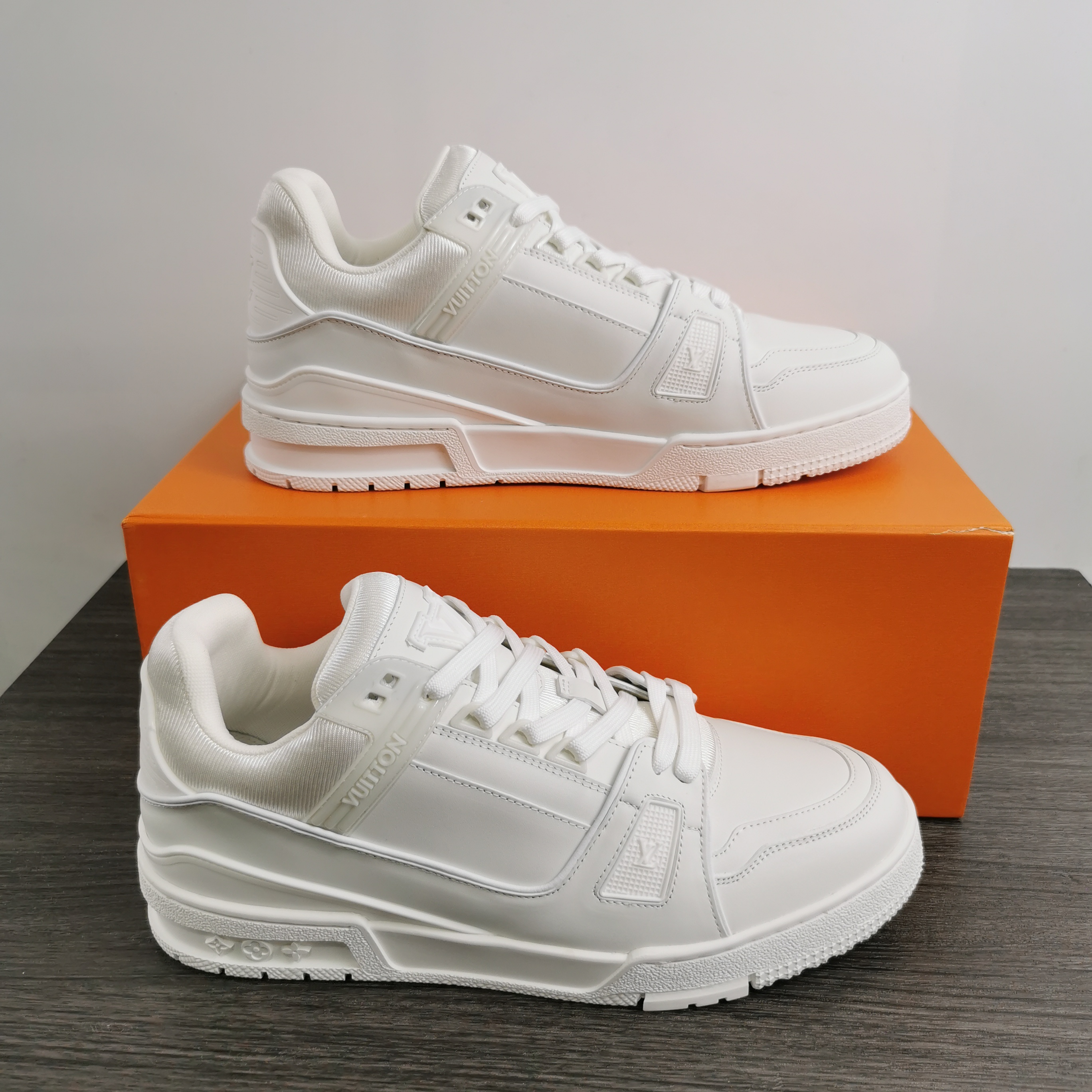 Men Women L*ouis V*uitton Top Sneakers