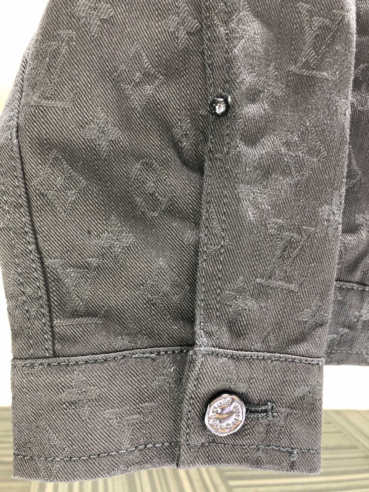 Men Jacket/Sweater Top Quality19