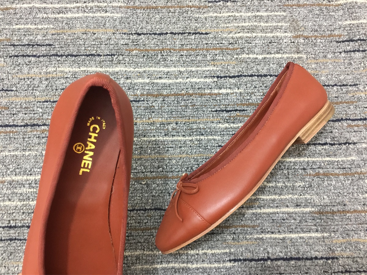 Women C*hanel Top Slippers