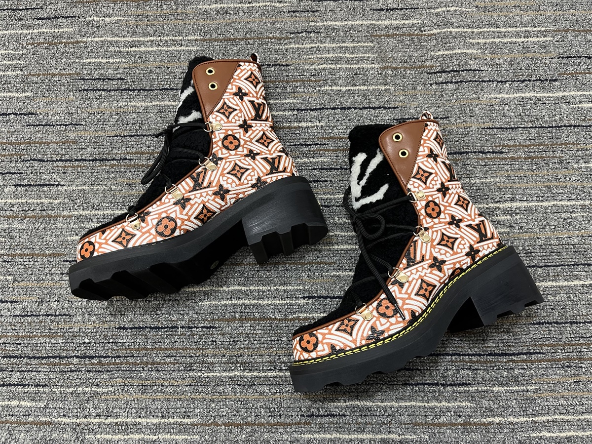 Women L*ouis V*uitton Top Sneaker