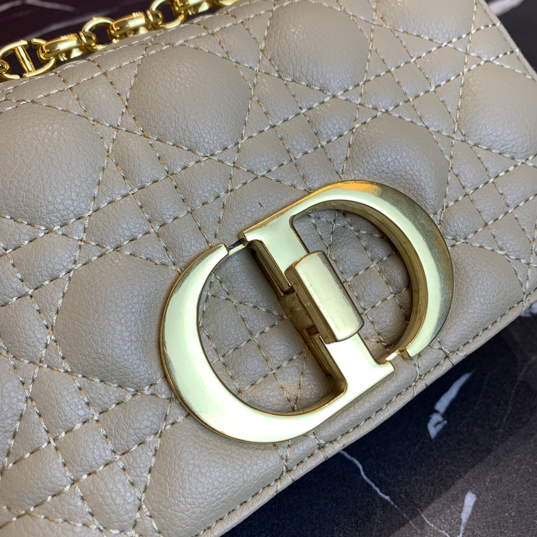 D*ior Bag Top Quality 20*12*7CM