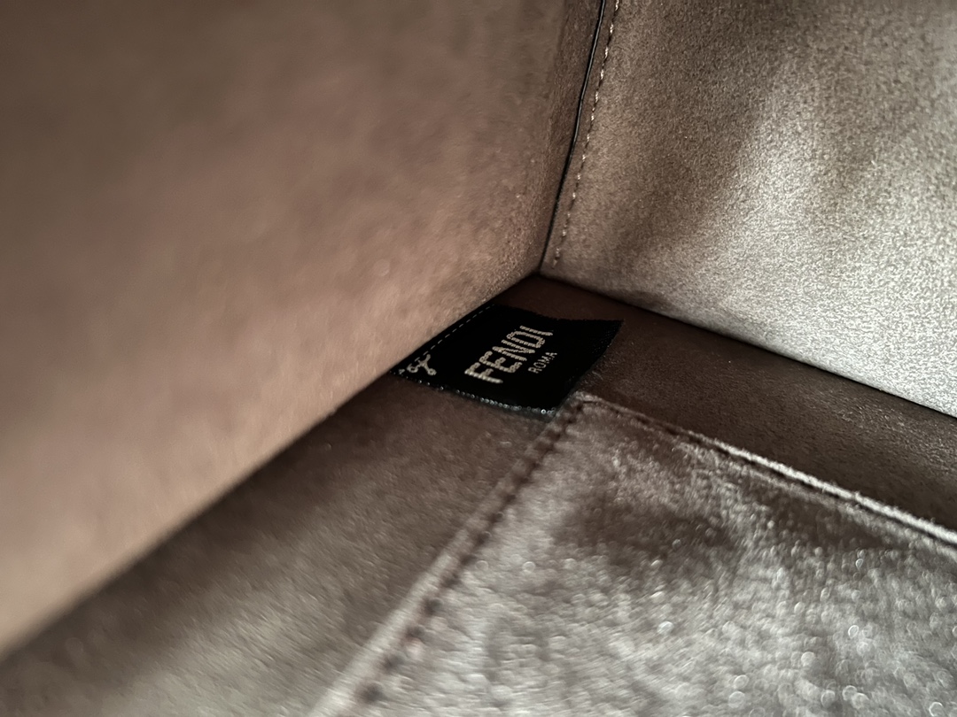 F*endi Bag Top Quality 25*11*19CM