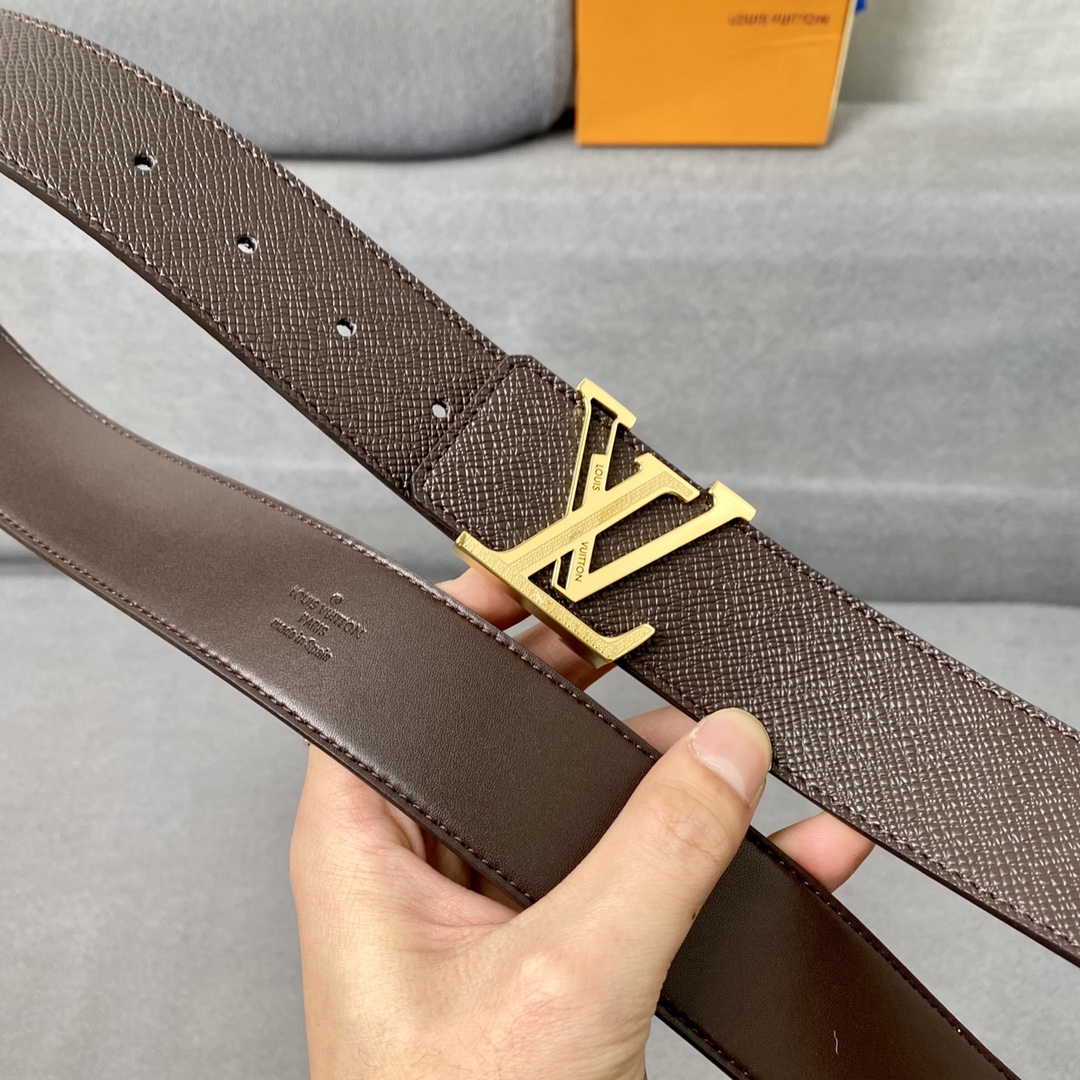 L*ouis V*uitton Belts Top Version