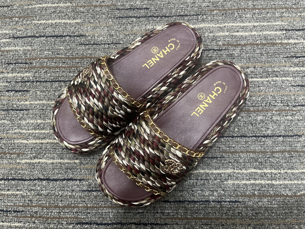 Women C*hanel Slippers