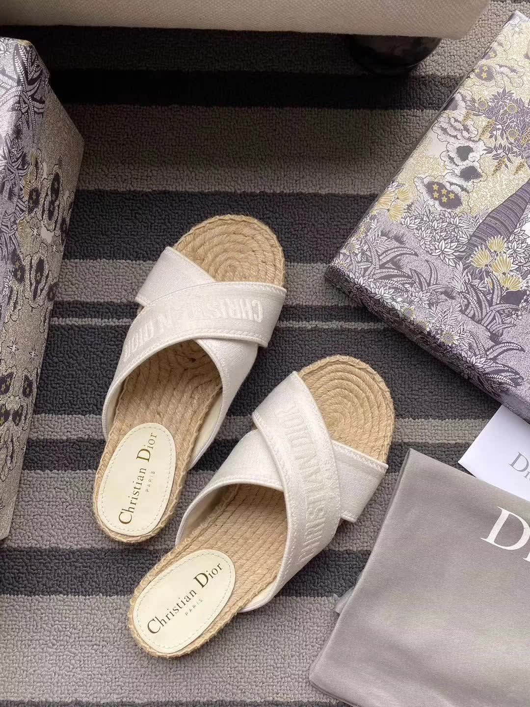 Women D*or Sandals