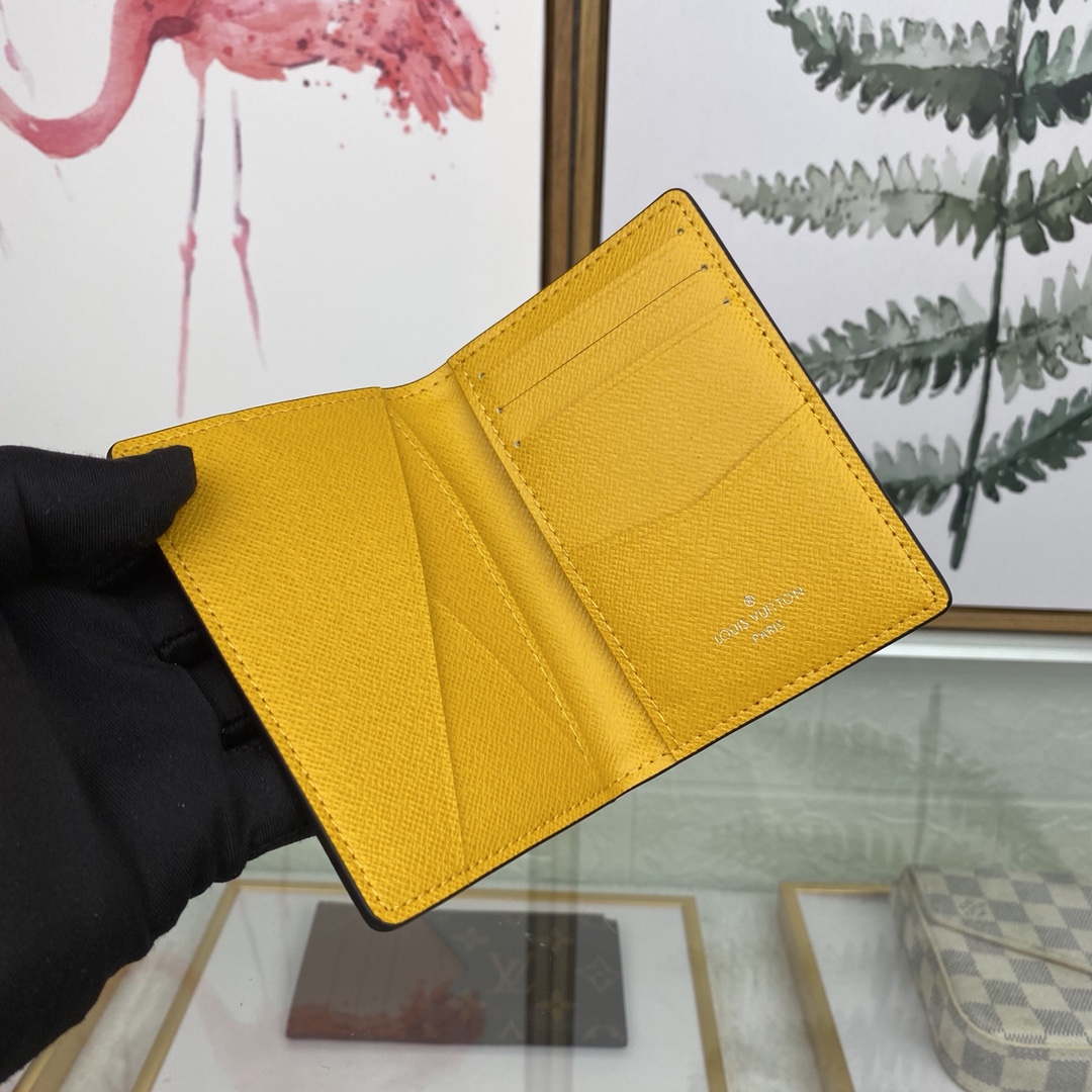 L*ouis V*uitton Bag Top Quality 8*11*1CM