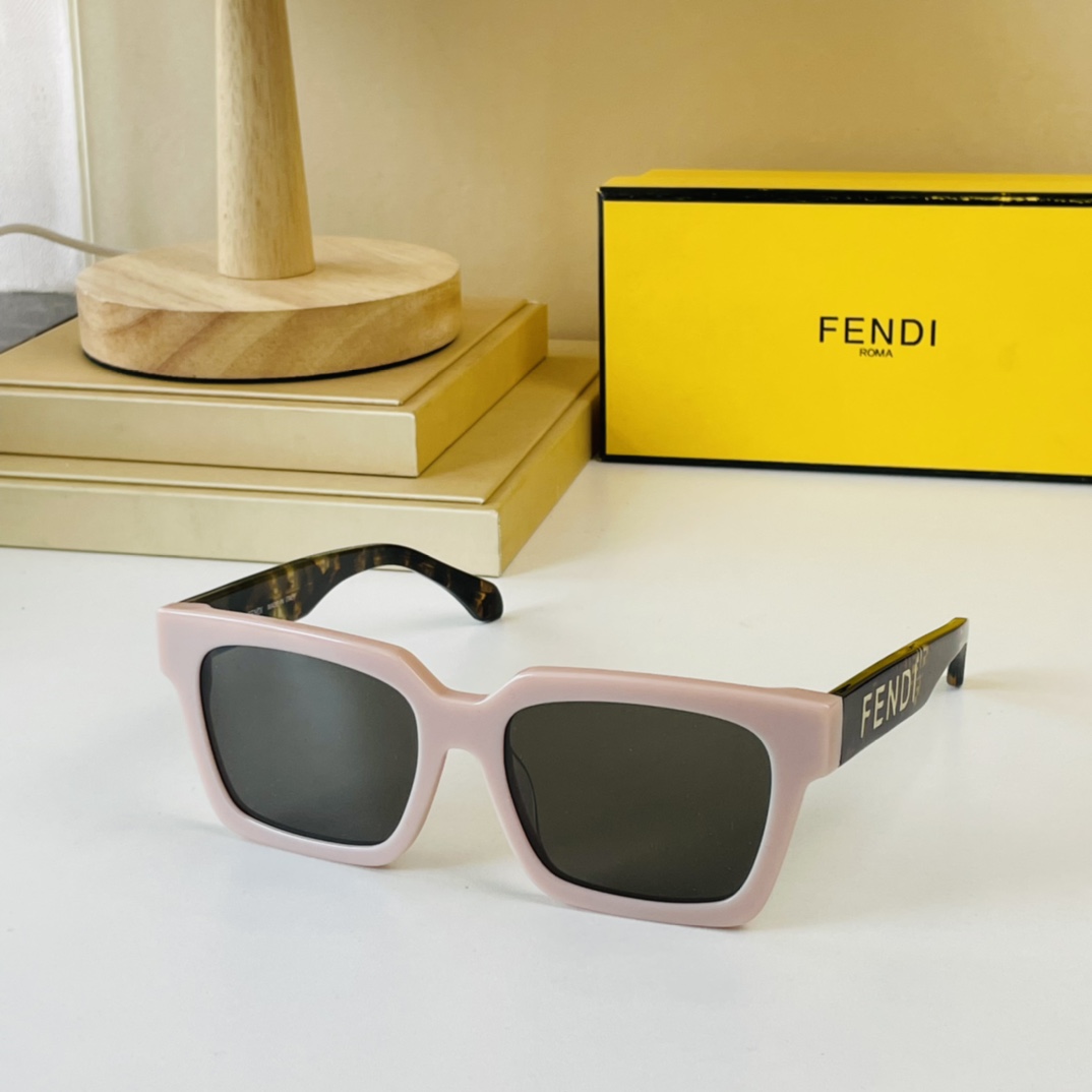 F*endi Glasses Top