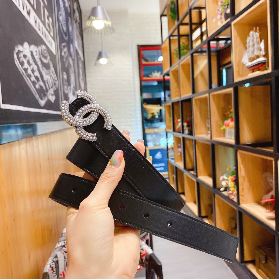 C*hanel Belts Top Version