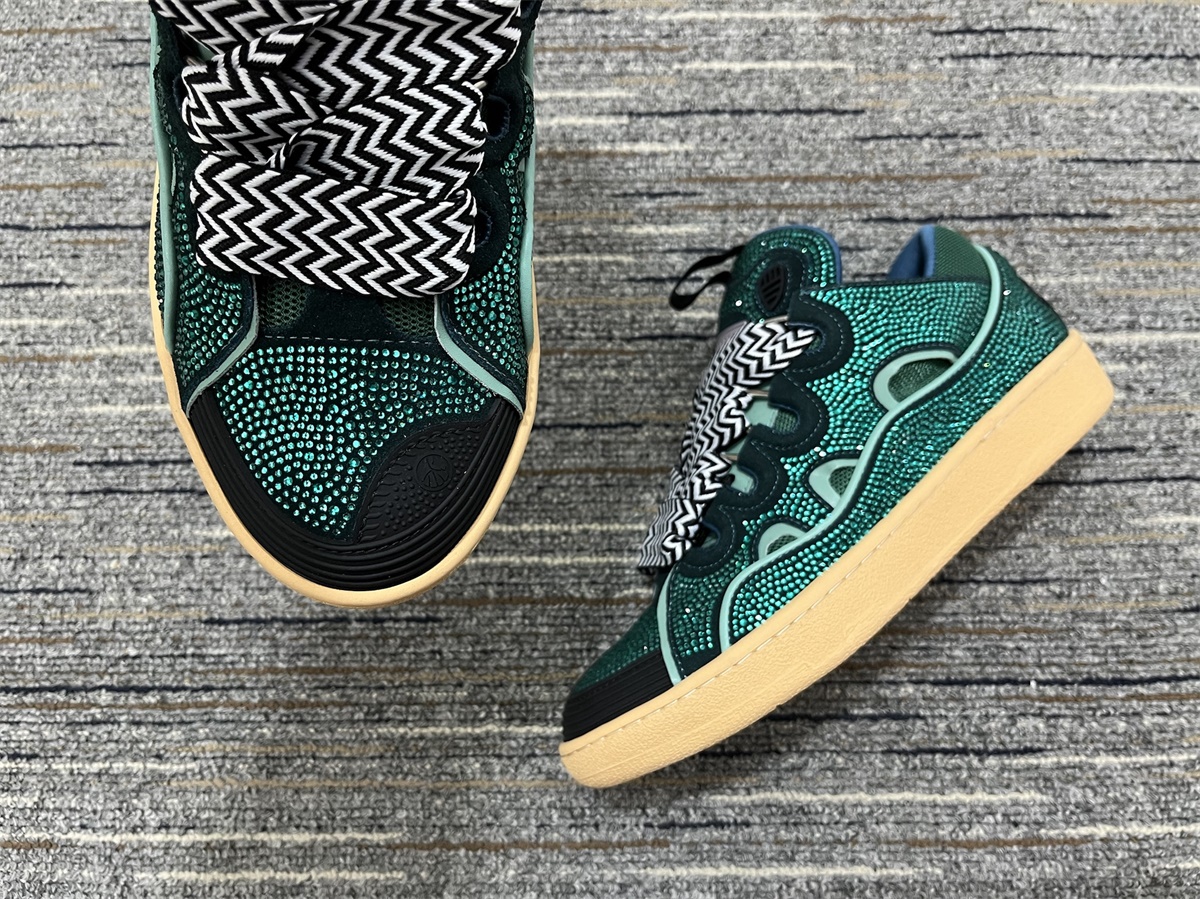 Women L*ANVIN Top Sneaker