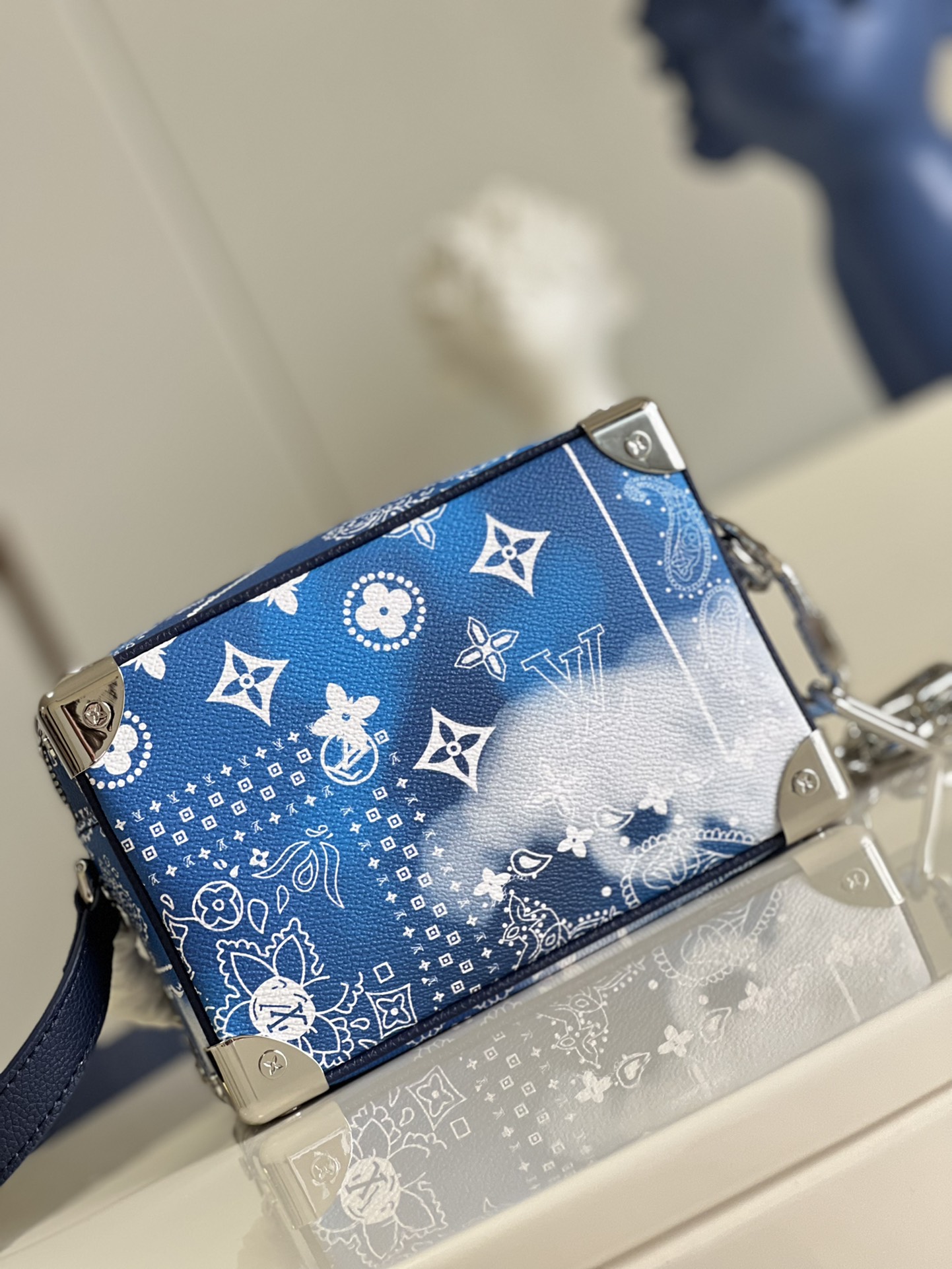 L*ouis V*uitton Top Bag 18.5*13*8CM