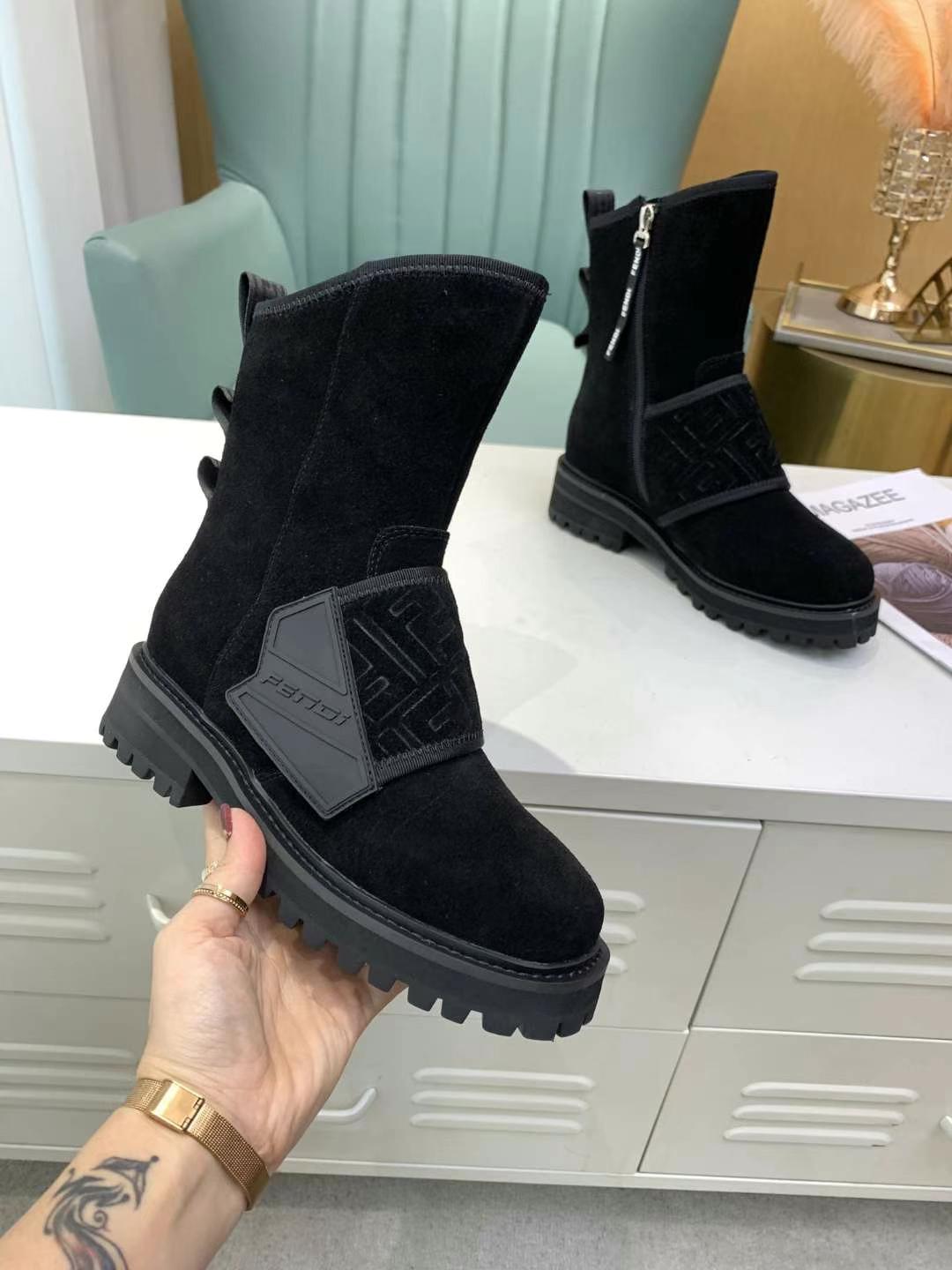 Women F*endi Top Sneakers