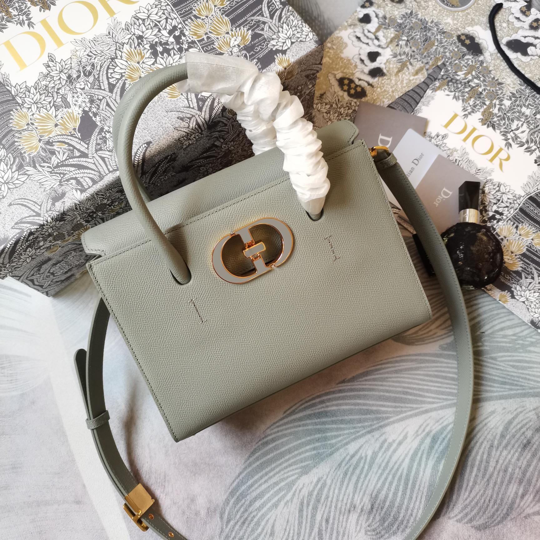 D*ior Bag Top Quality 25*19*12CM