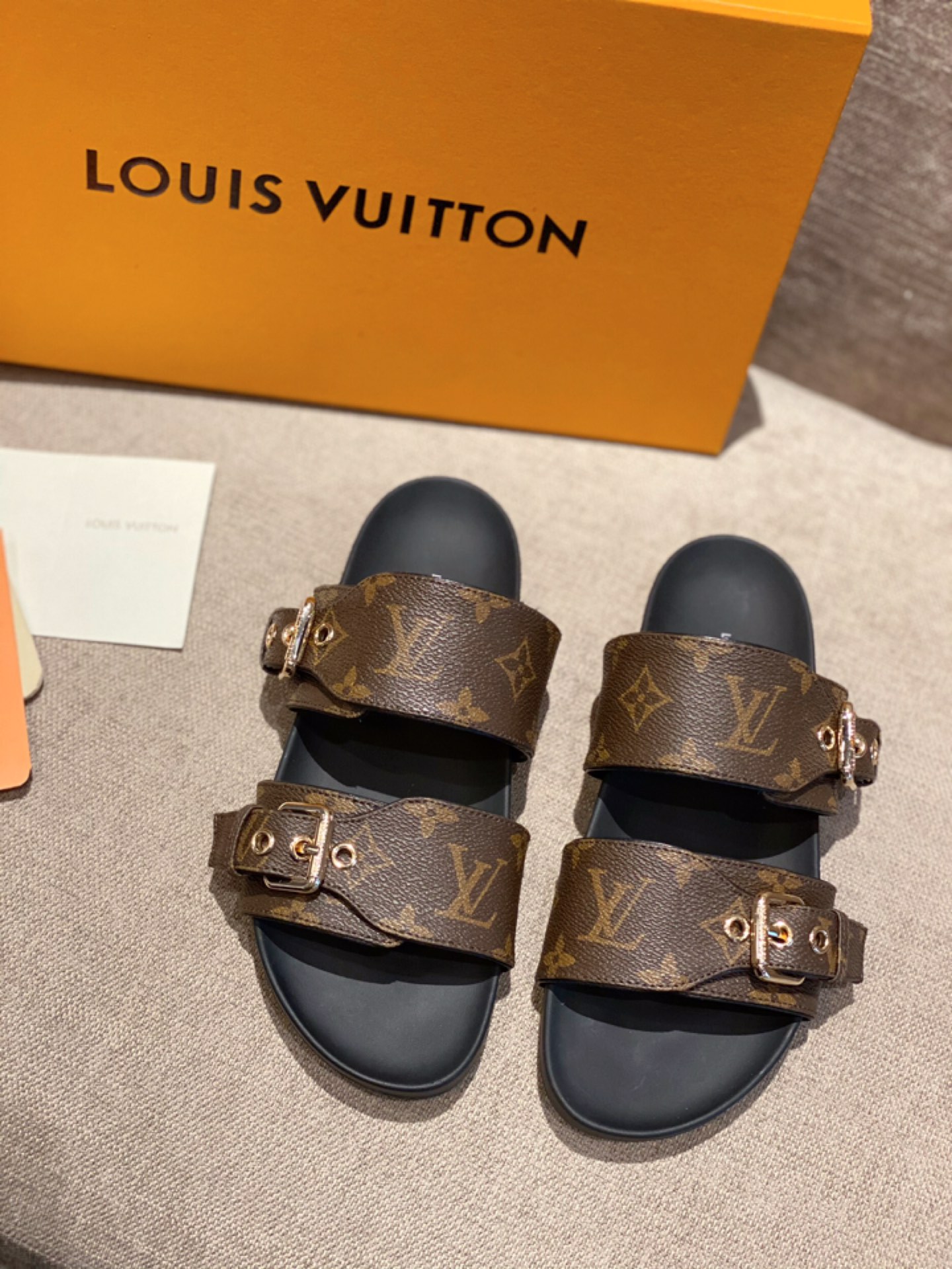 Women L*uis V*itton Sandals Top Version